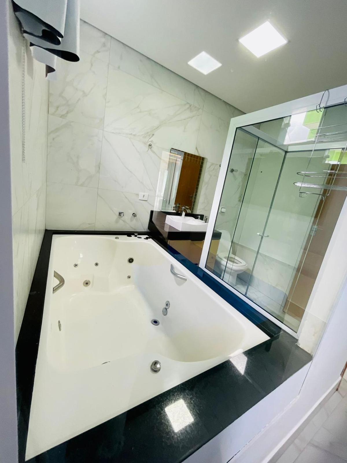 Casa Com Piscina E Hidromassagem Praia Enseada. Guaruja Exterior photo